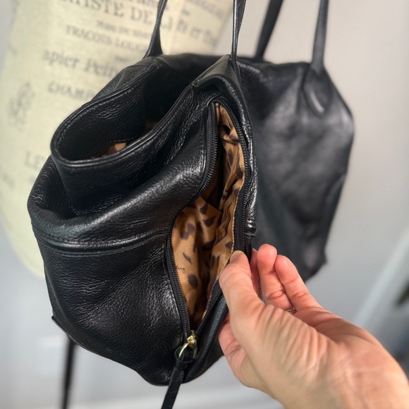 Aimee Kestenberg “Chelsea” Black Leather Shoulder Bag - Picture 5 of 11